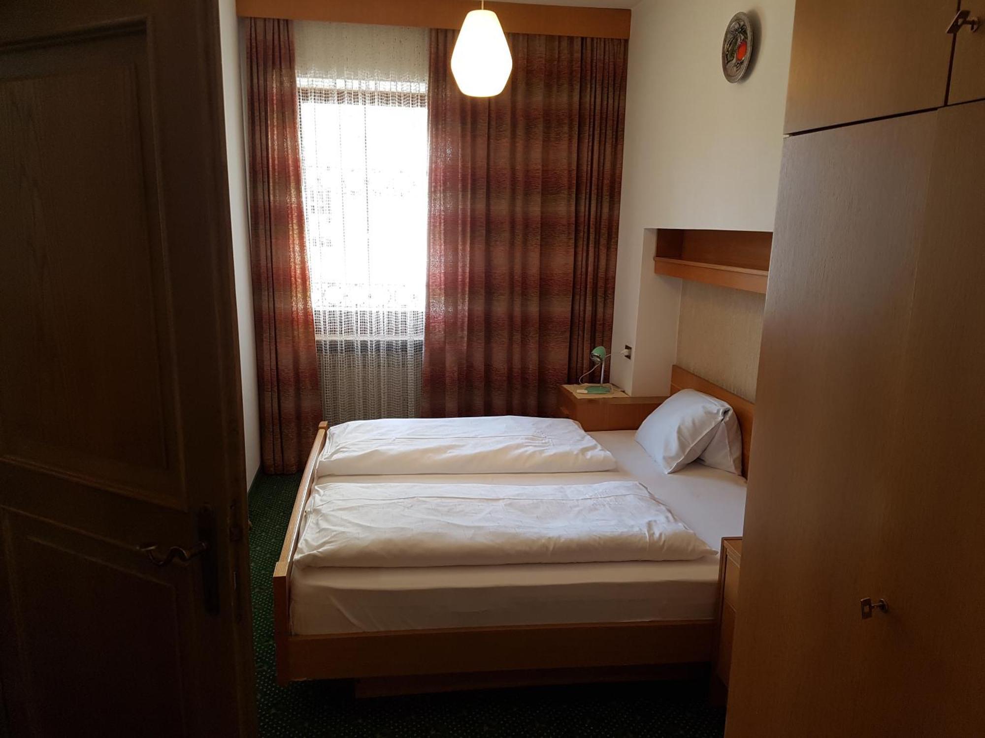 Hotel Garni Doris Castelrotto Room photo